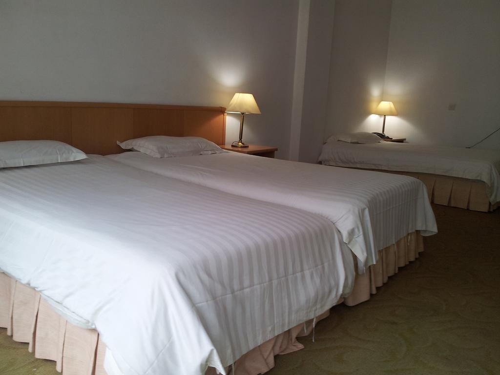 אנטוורפן Hotel Keyserlei חדר תמונה